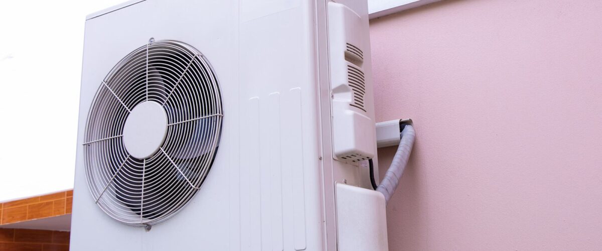 ADOBESTOCK_343005196 1200X500 | Avenir Réfrigération Vente de pompes à chaleur air-air, climatisation aux environs de Colmar et Sélestat Guebwiller 0